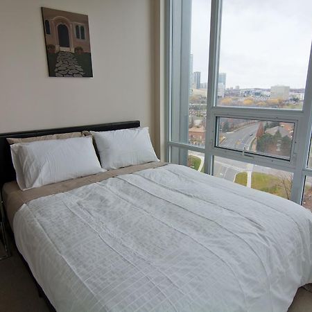 Maplewood Furnished Suites Mississauga Dış mekan fotoğraf