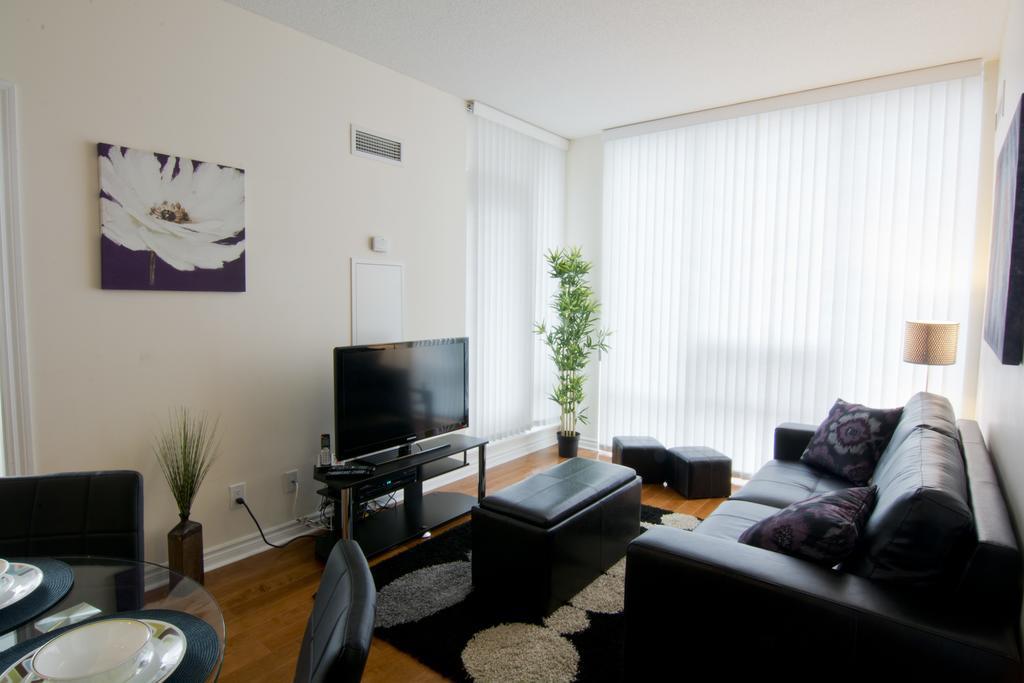 Maplewood Furnished Suites Mississauga Oda fotoğraf