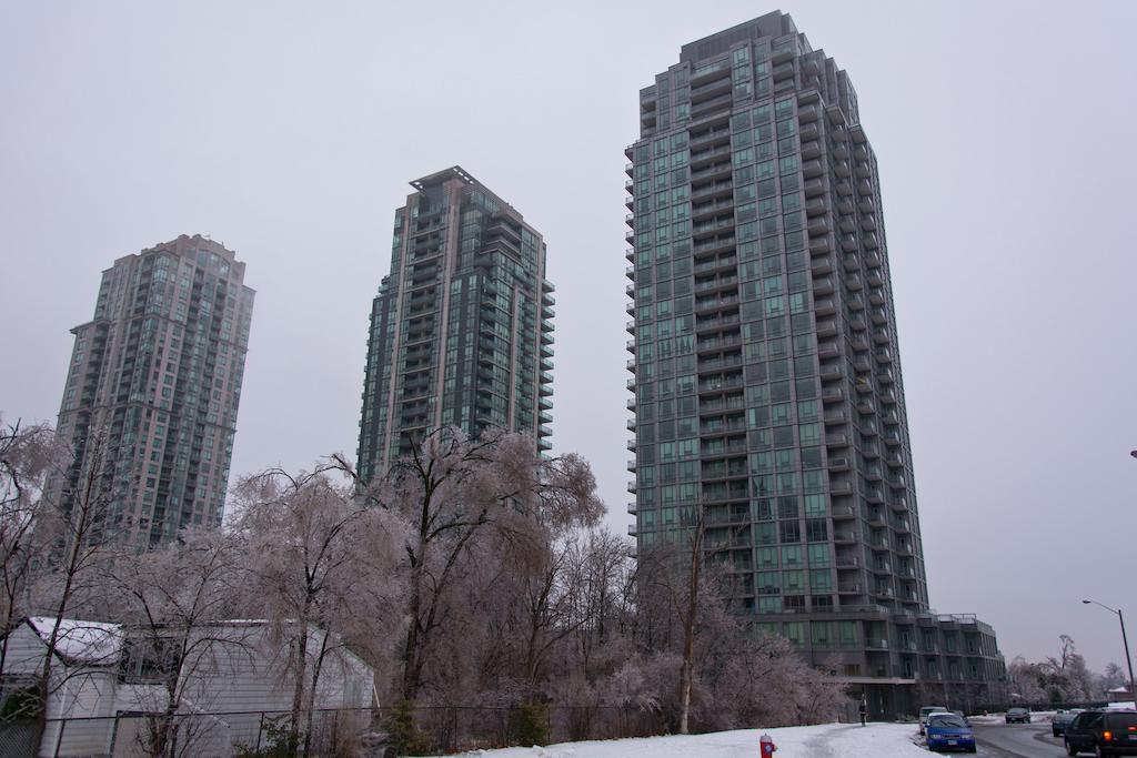 Maplewood Furnished Suites Mississauga Dış mekan fotoğraf