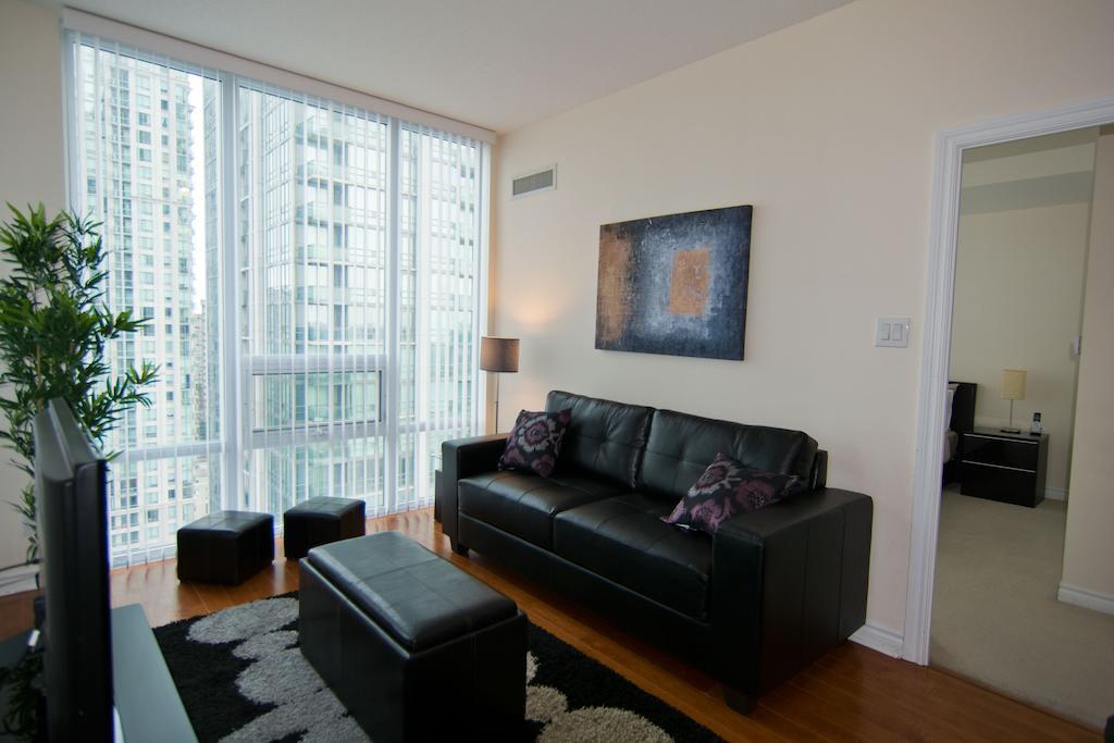 Maplewood Furnished Suites Mississauga Dış mekan fotoğraf