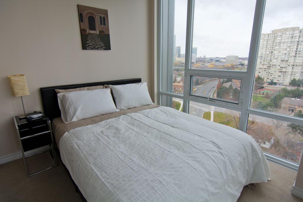 Maplewood Furnished Suites Mississauga Dış mekan fotoğraf
